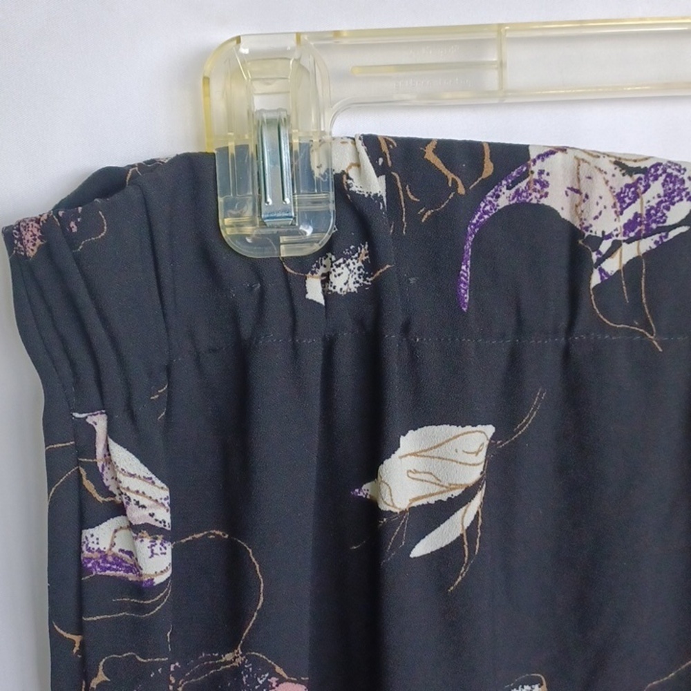 JULES & LEOPOLD Black/Pink Floral Flowy Pants, Elastis Waistband, Sz M, Slit Leg - Picture 3 of 8